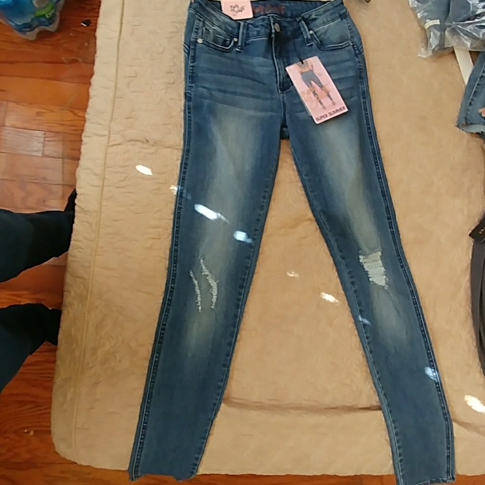 Jeans